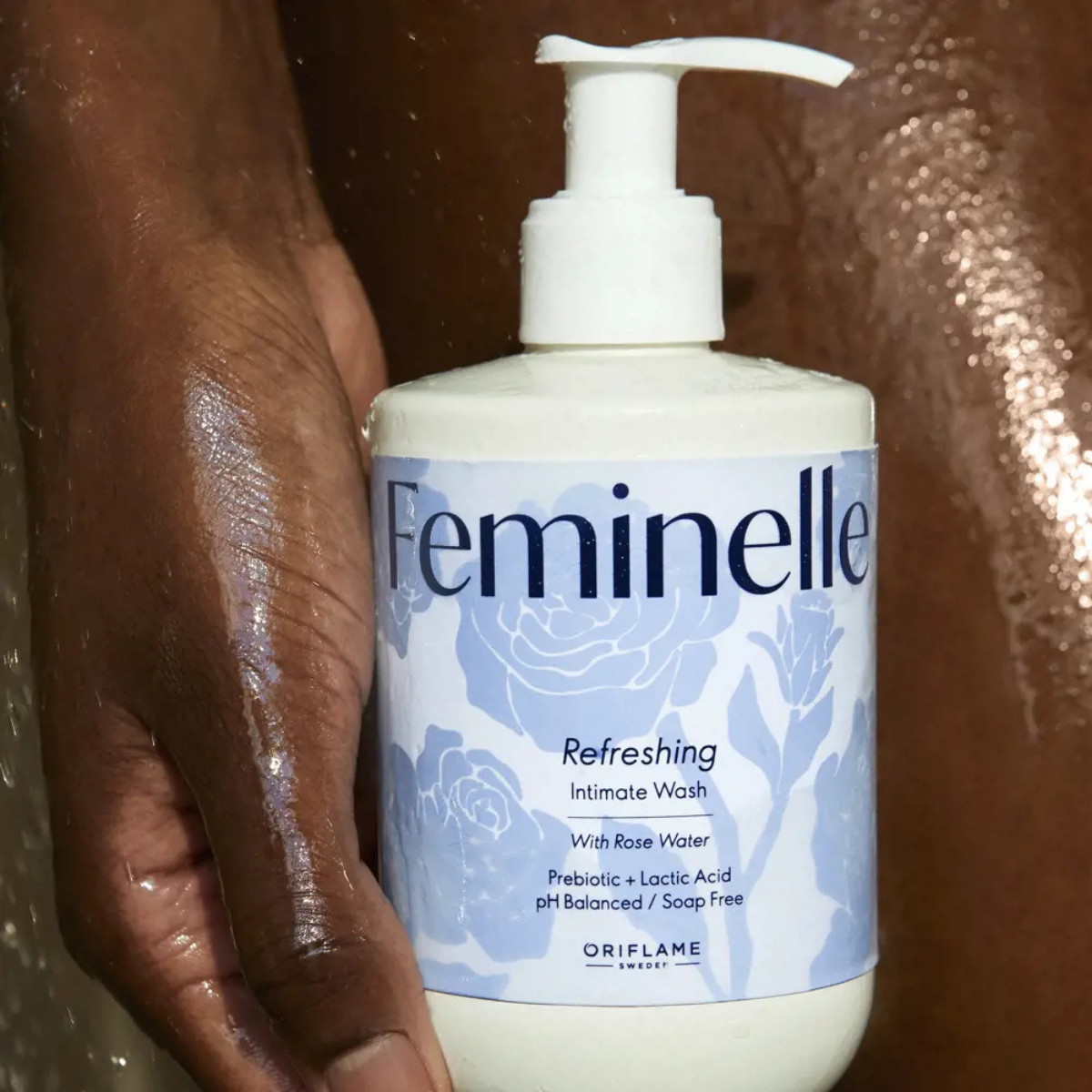 Oriflame Feminelle Dış Genital Bölgeler İçin Gül Suyu Özlü Temizleme Jeli 300 ml
