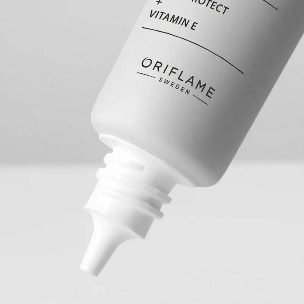 Oriflame Novage+ Proceuticals Ultra Light UV Yaşlanma Karşıtı Gündüz Kremi SPF 50 30 ml