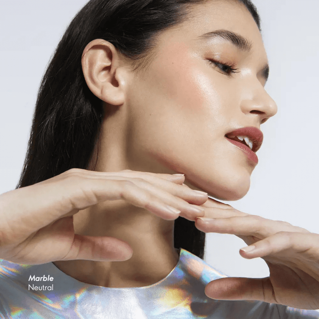 Oriflame THE ONE Illuskin Glow Reflective Fondöten Vanilla Neutral 30 ml