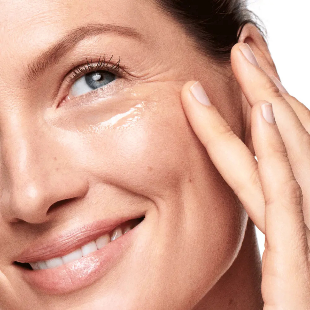 Oriflame Optimals Age Revive Yaşlanma Karşıtı Göz Kremi 15 ml