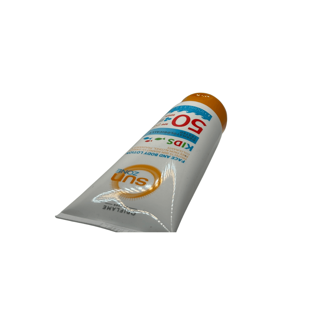 Oriflame Sun Zone Çocuklar İçin SPF 50 Yüksek Korumalı Yüz ve Vücut Güneş Losyonu 100 ml