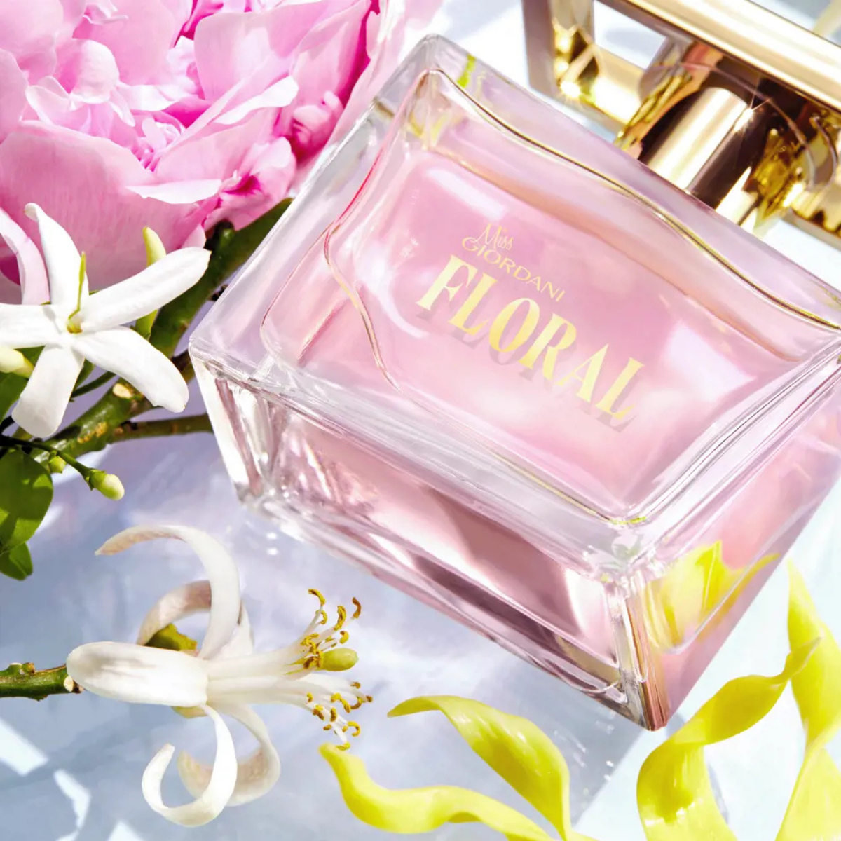 Oriflame Miss Giordani Floral EDP Kadın Parfümü 50 ml